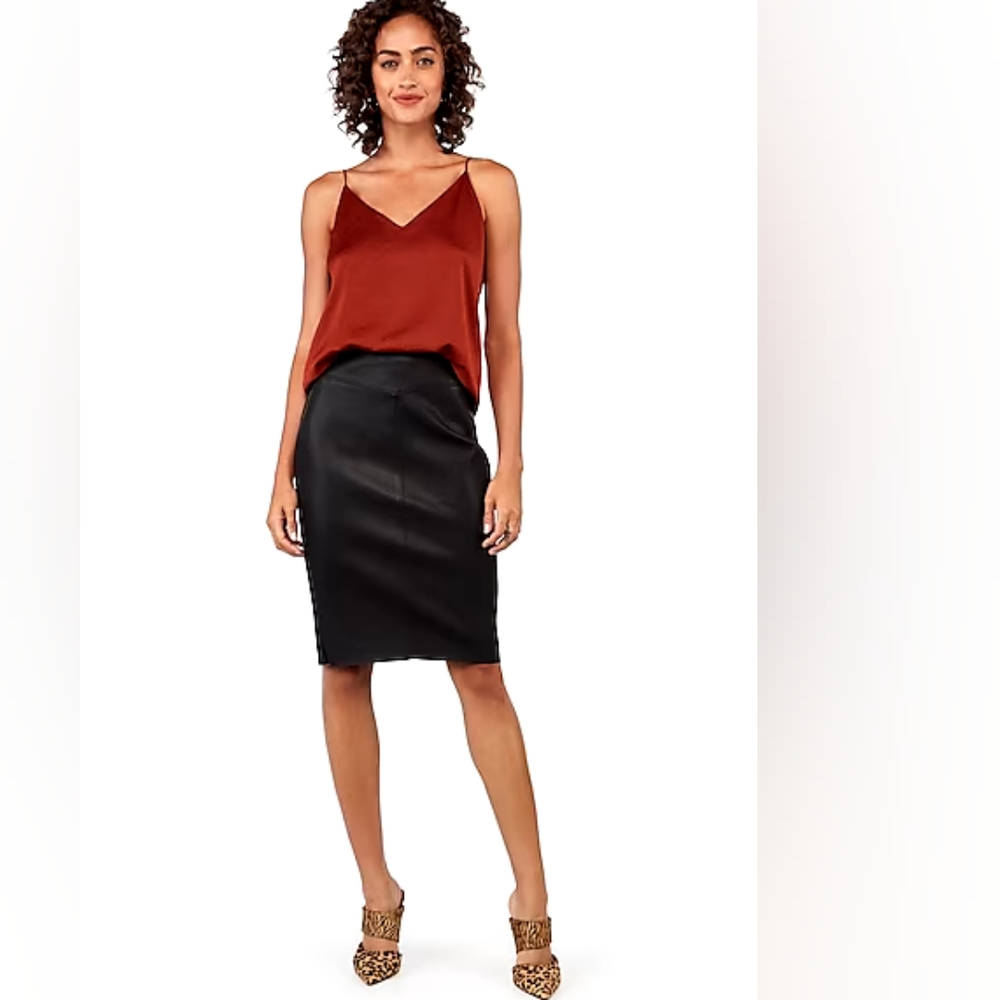 Pencilskirt vegan leather  burgundy